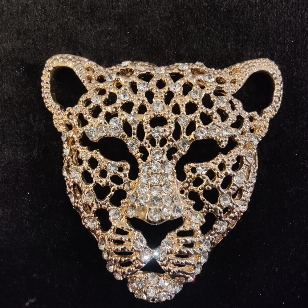 Leopard Rhinestone - Picture 4 of 4